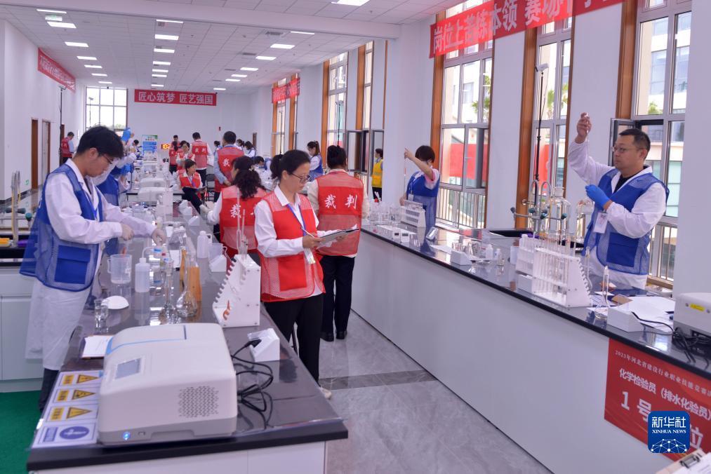 什么网站可以打牌